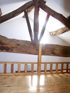 Mezzanine pas encore meublée